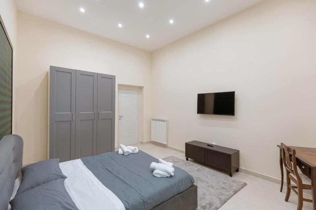 Apartment Le Maison Pochet Duomo Luxury